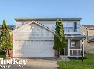 10244 Cadogan Dr, Indianapolis, IN 46236