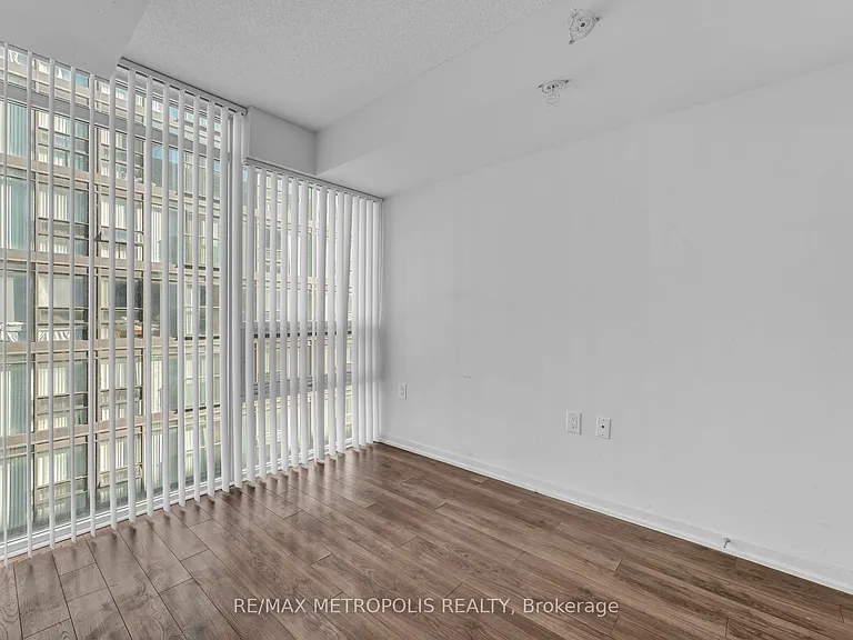 36 Lisgar St #1902W — Photo 13