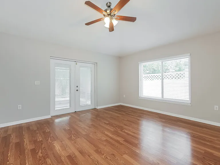 1309 Alhambra Crest Dr — Photo 8
