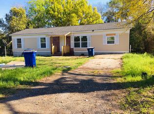 2814 Village Green Dr, Macon, GA 31206