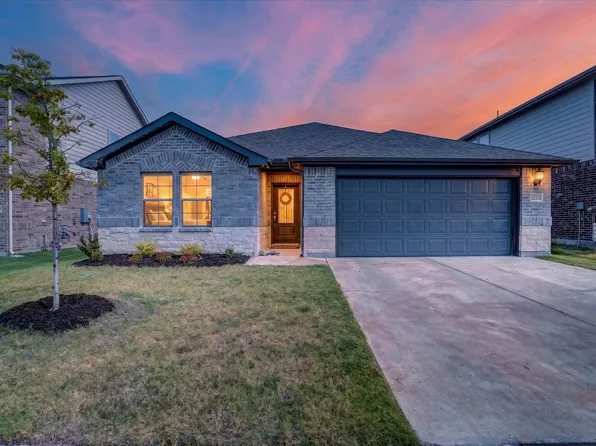 2413 Ponca Dr, Fort Worth, TX 76179