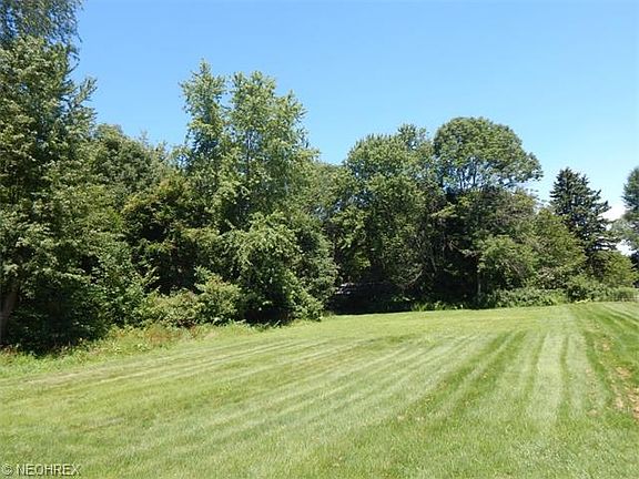 3rd image of 768 Atwood Dr