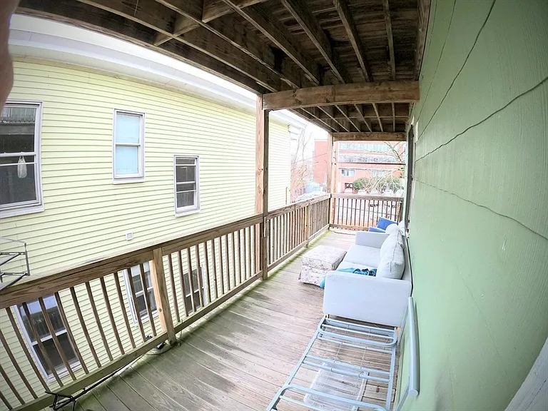 90 Fisher Ave #2 — Photo 5