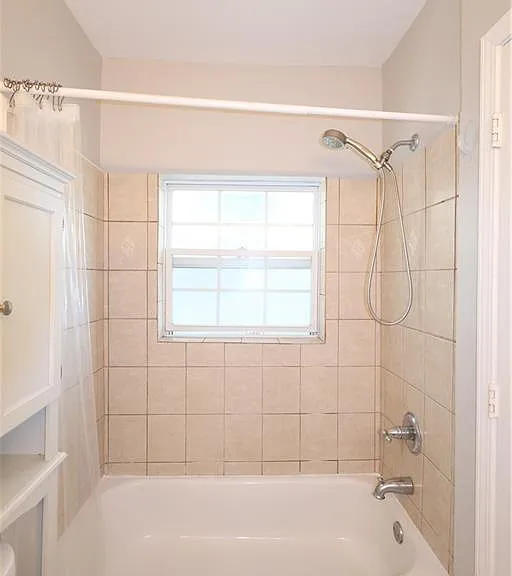 285 Oxford Pl NE #1 — Photo 21