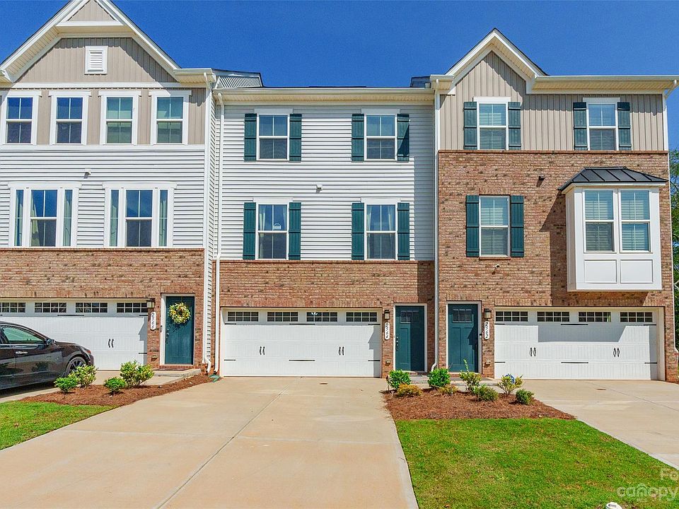 1st image of 2564 Grantham Place Dr