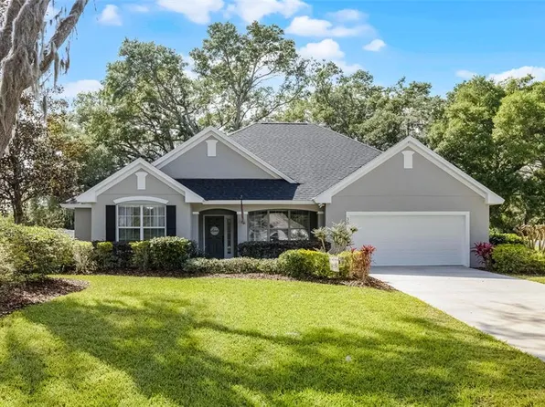 301 Brookstone Ln, Fruitland Park, FL 34731