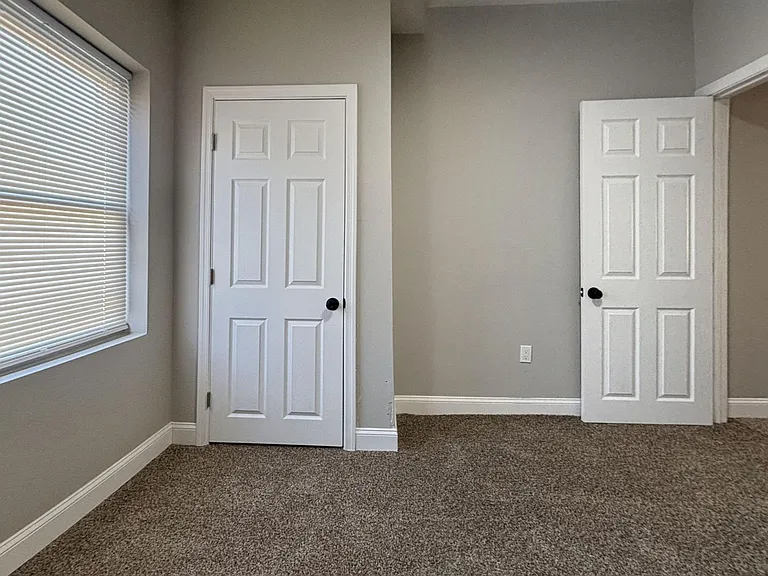 2527 S Felton St — Photo 6