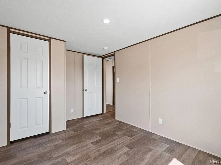 720 4th St #34 — Photo 21