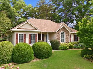 106 Cardinal Dr, Seneca, SC 29672