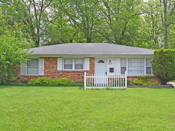 8524 Sunlight Dr, Cincinnati, OH 45231