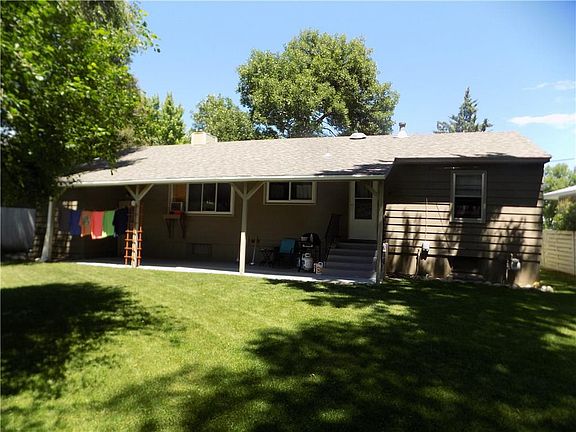 2nd image of 1136 Burlington Ave