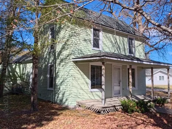 409 4th St, Silver Creek, NE 68663