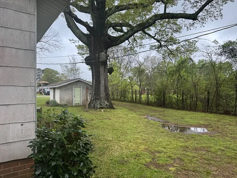 1105 N White Oak Rd — Photo 10