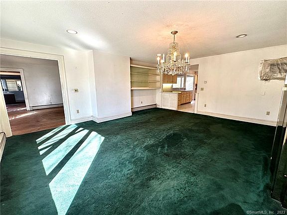 3rd image of 94 Bellevue Ave