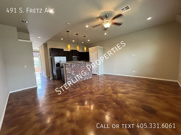 4th image of 491 S Fretz Ave