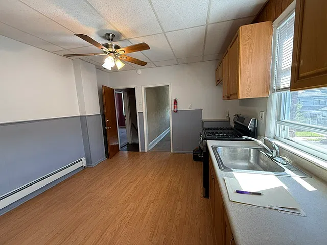 1 bed, $2,000 — Photo 2