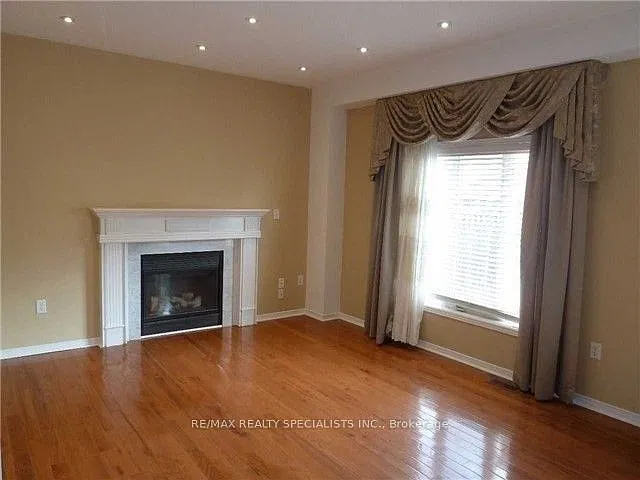 4 bed, $3,700 — Photo 4