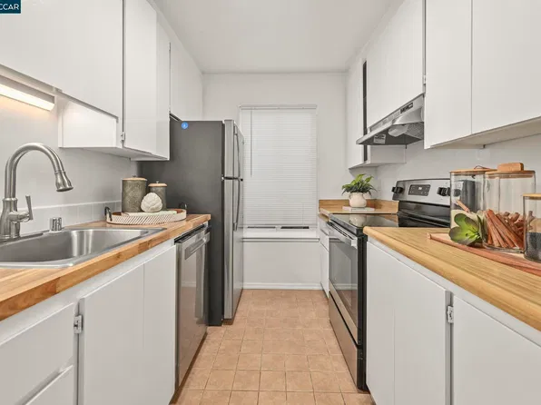 2100 Laguna Cir APT D, Concord, CA 94520