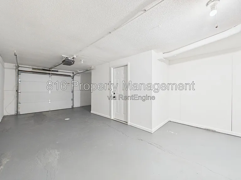7030 Ewing Ave #7030 — Photo 21
