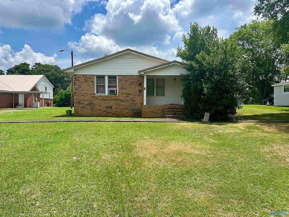 1st image of 409 Magnolia Ave