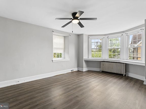 5th image of 16 Windsor Ave