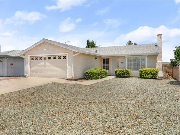 2231 El Rancho Cir, Hemet, CA 92545