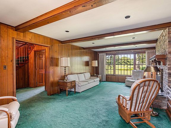 4th image of 511 Fairlane Dr