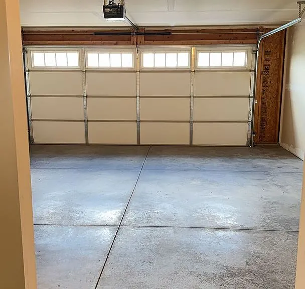 1614 Keanan Ln — Photo 10