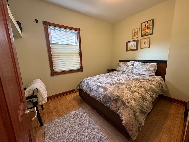 2447 N Bartlett Ave — Photo 14
