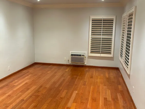 416 E Stocker St #1/2, Glendale, CA 91207