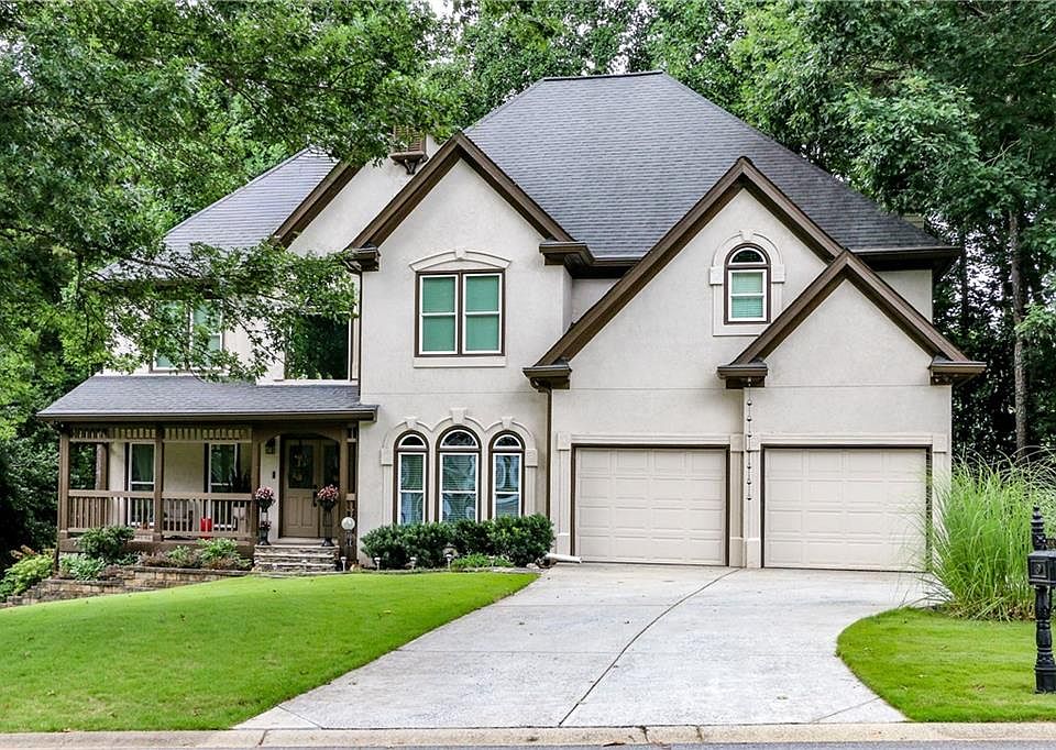 1st image of 656 Goldenwood Ct