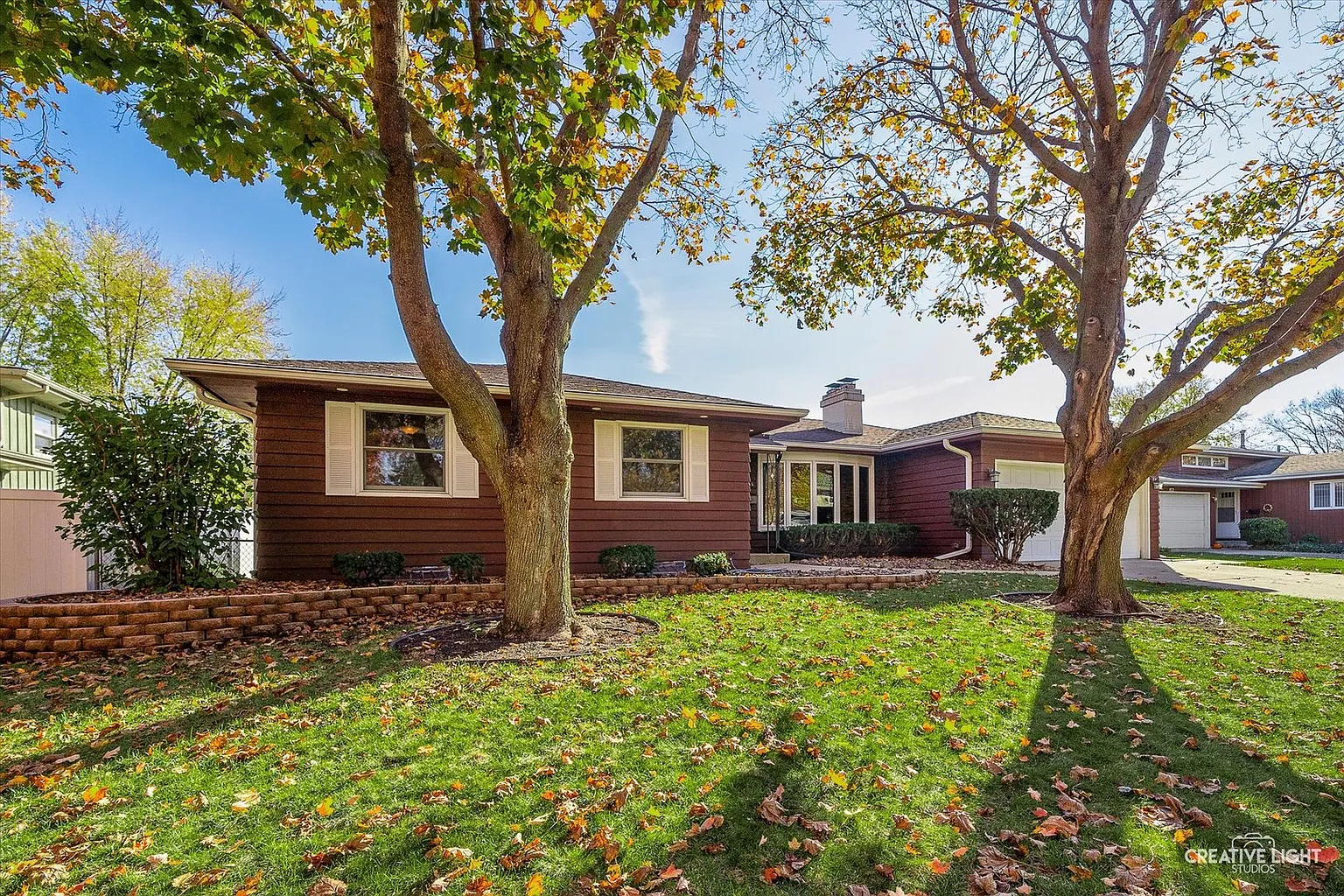 1111 Laurel Dr photo 1