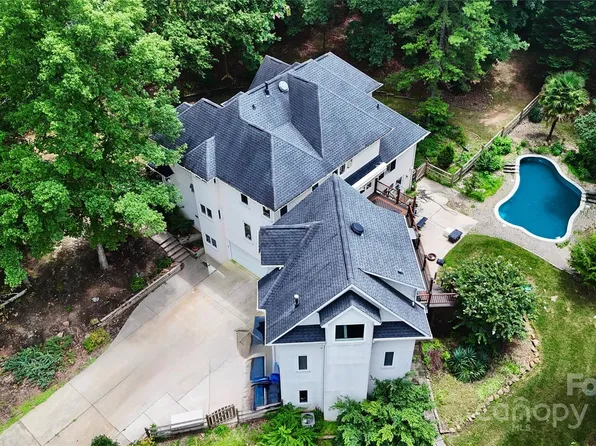 1802 Walden Pond Ln, Waxhaw, NC 28173