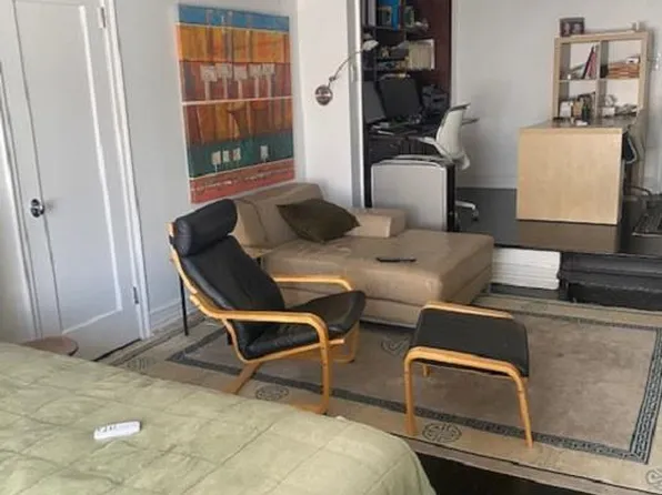 10 Park Avenue 18C image 3 of 14