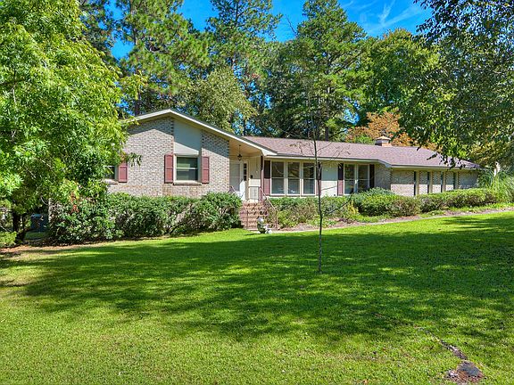 2nd image of 24 Deerwood Dr