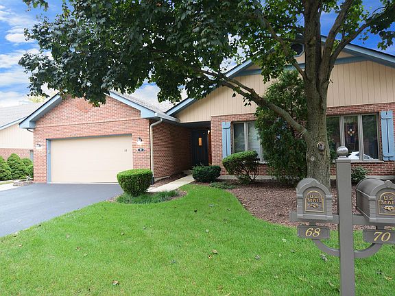 2nd image of 68 Royal Ln