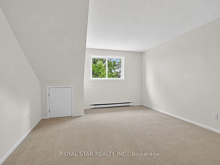 762 Saint Andre Dr #5B — Photo 21