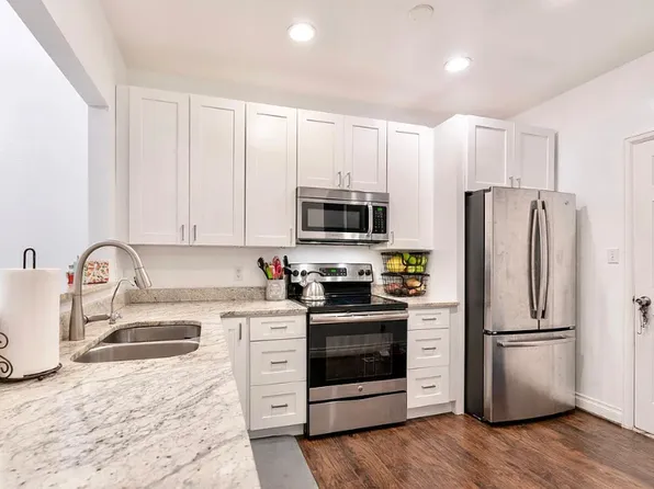 13025 W 63rd Pl, Arvada, CO 80004
