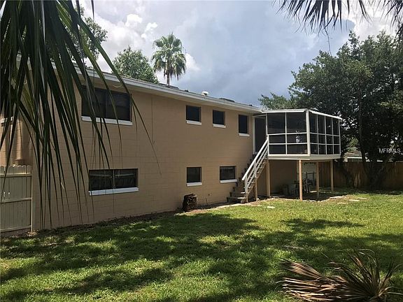 4th image of 513 Balsawood Ct