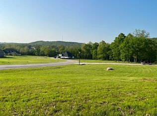 S Spring Loop, Fayetteville, AR 72703