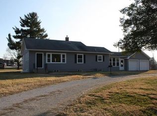 1124 Mann Rd, Millstadt, IL 62260