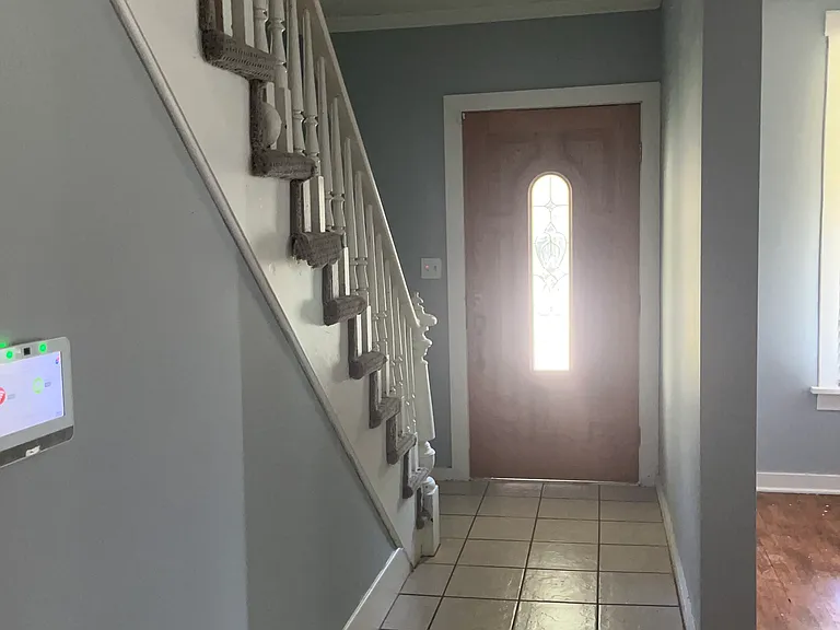 812 Cedar St — Photo 4