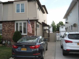 330 Dongan Hills Ave, Staten Island, NY 10305
