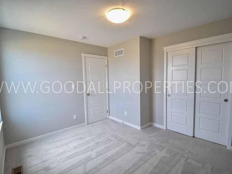 1100 NW Yorktown Dr — Photo 17