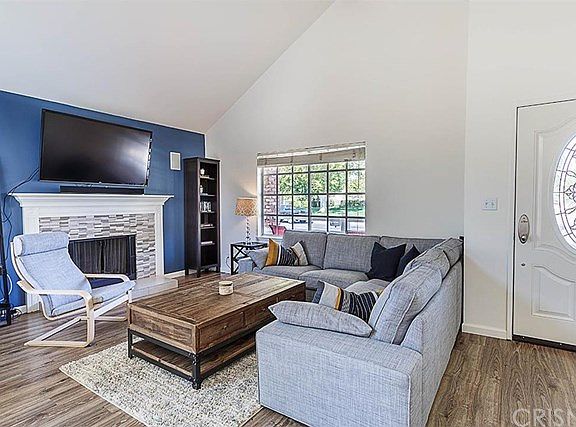 2nd image of 25839 Espinoza Dr