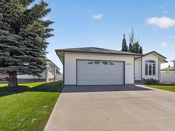 3rd image of 4209 46th St