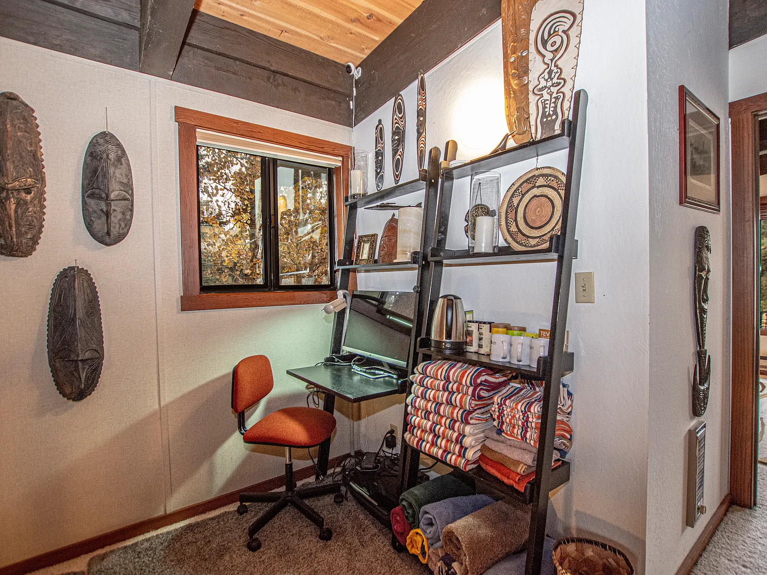 3 bed, 1600 sqft, $6,500 — Photo 3