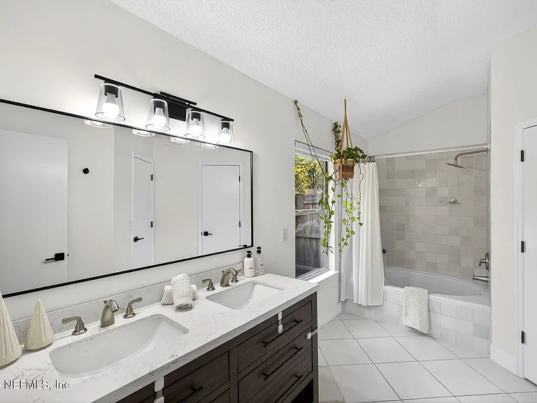 9515 Broken Oak Blvd — Photo 17
