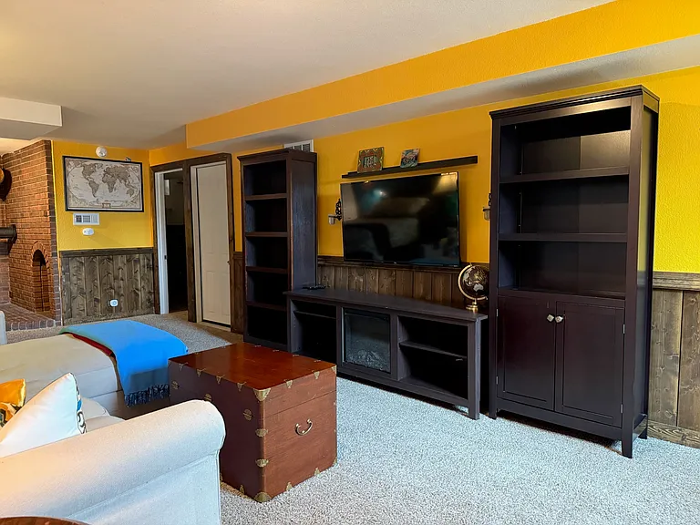1201 W Kentucky Ave — Photo 13