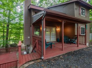 3452 Crestwood Dr, East Stroudsburg, PA